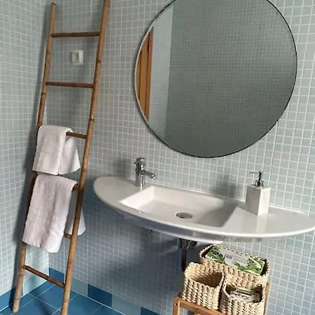 Wave - House, בליאל