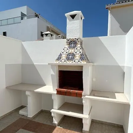 Wave - House, בליאל